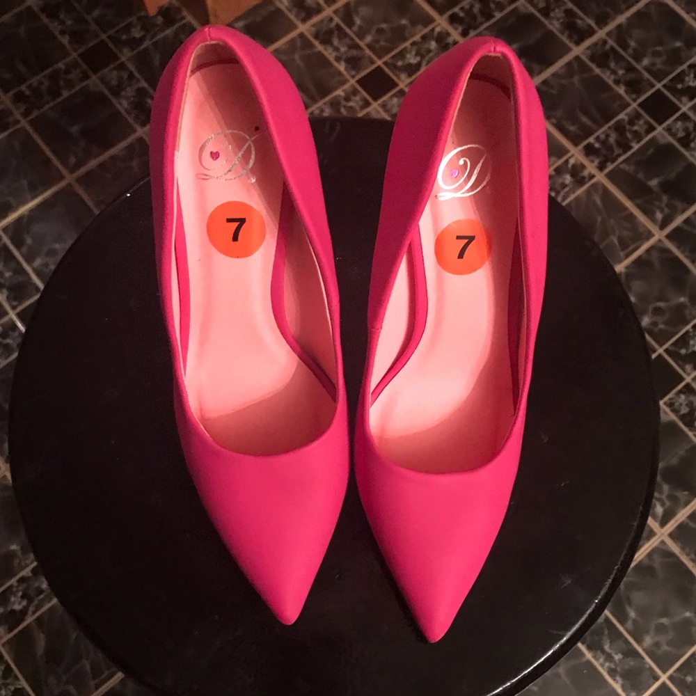 Pink Pumps 💖💖💖💖💖 - Picture 3 of 6